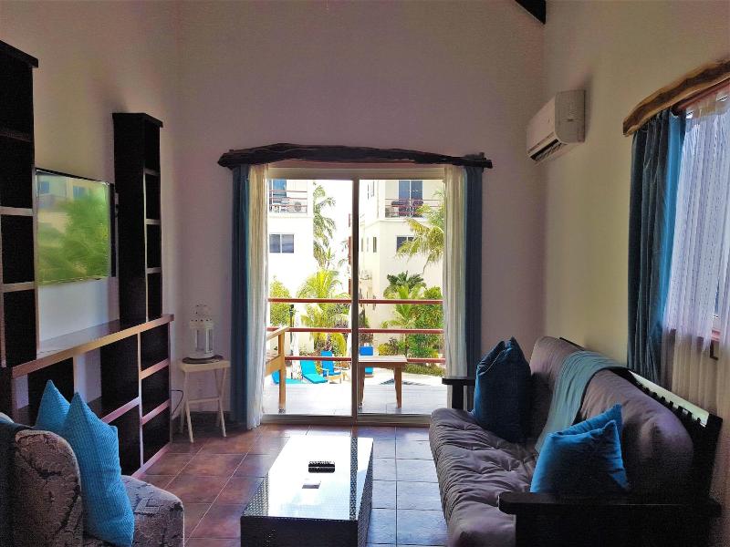 Tres Cocos Resort image
