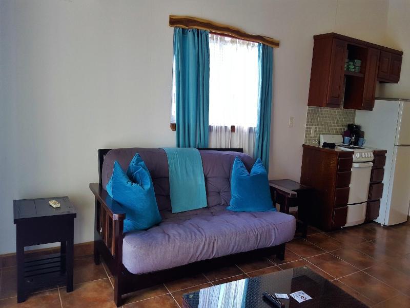 Tres Cocos Resort image