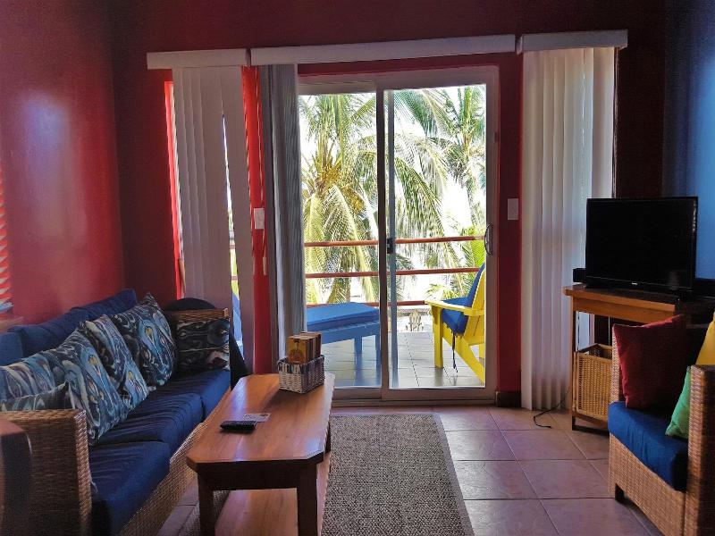 Tres Cocos Resort image