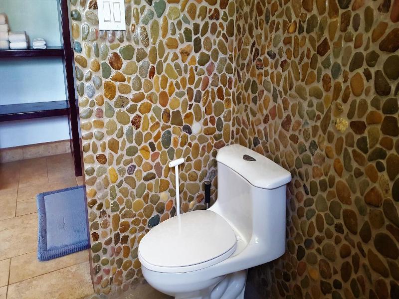 Tres Cocos Resort image