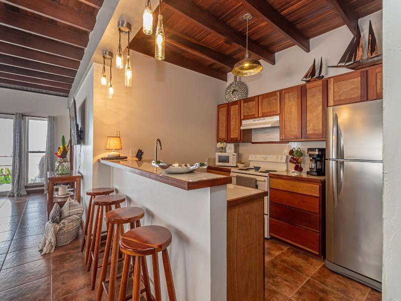 Tres Cocos Resort image