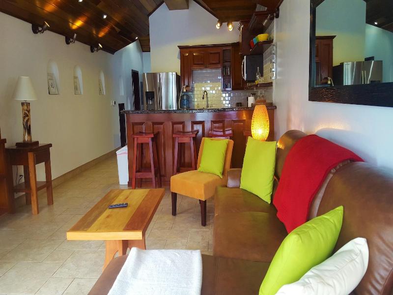 Tres Cocos Resort image