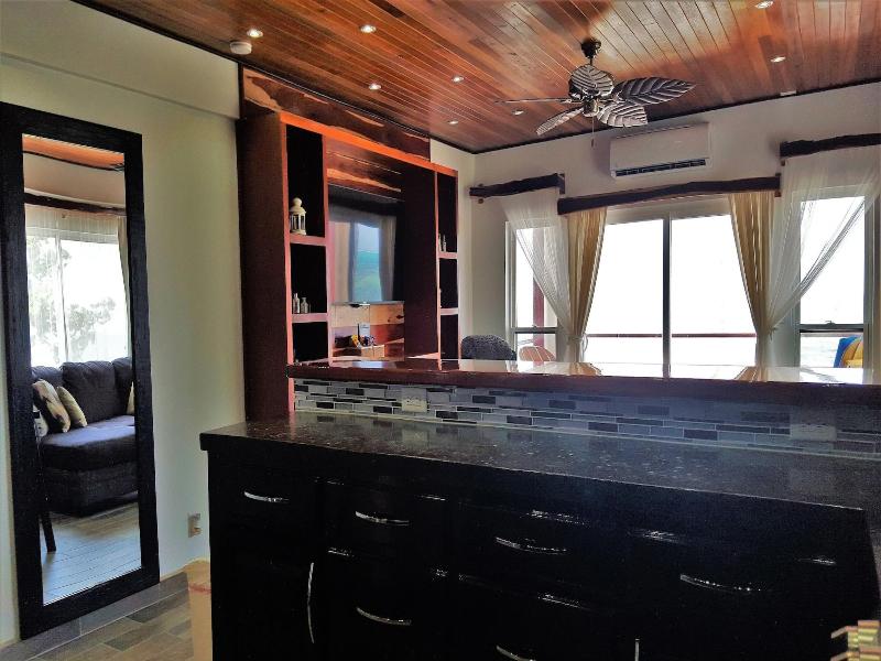 Tres Cocos Resort image