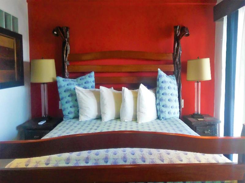 Tres Cocos Resort image