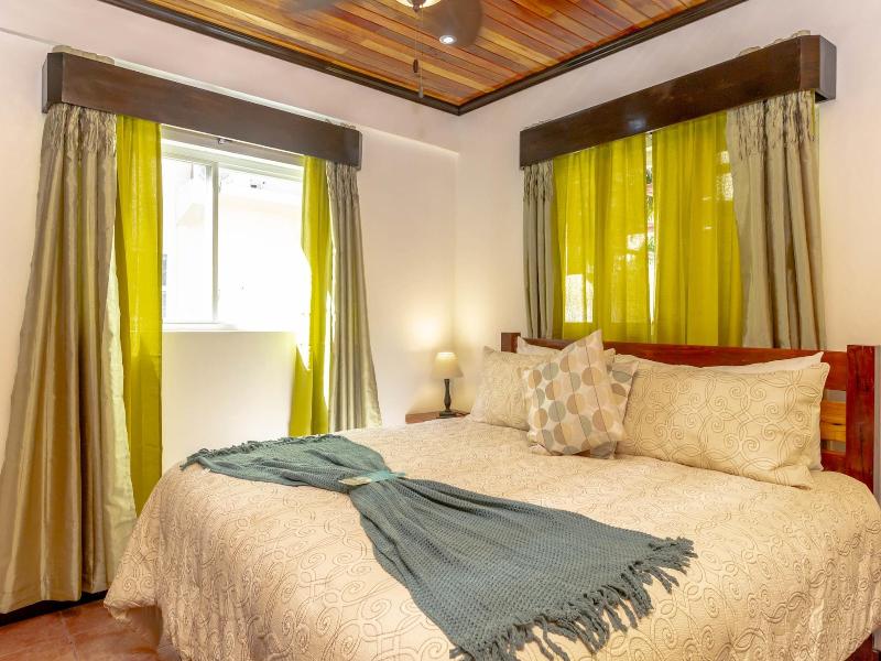 Tres Cocos Resort image