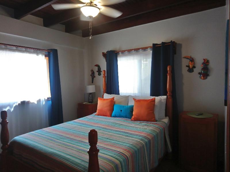 Tres Cocos Resort image