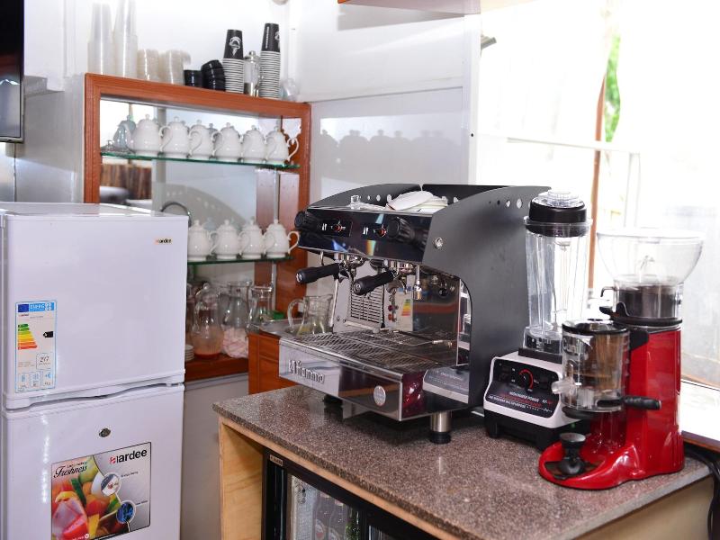B.maurice Guest House image