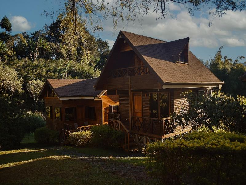Cabaã±as La Laguna Lodge — general view