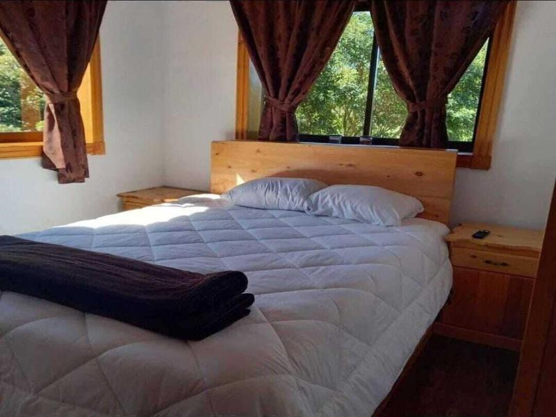 Cabaã±as La Laguna Lodge image
