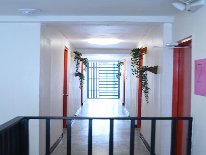Juliette Hostel For Women Only image
