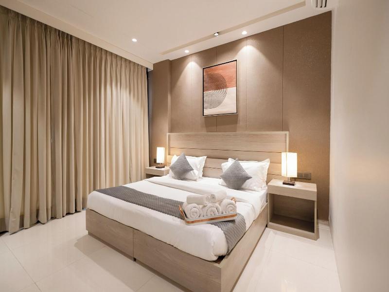 The Lodgers Luxury Hotel Near Golfcourse image