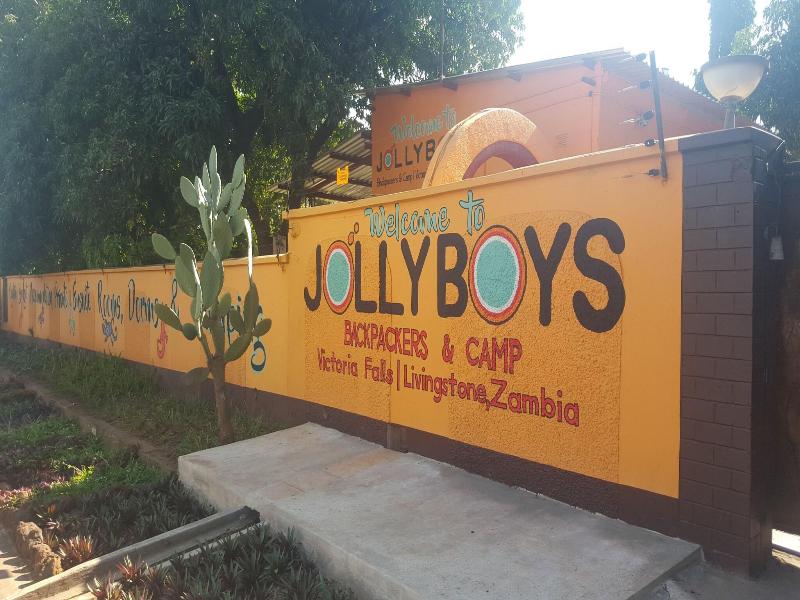 Jollyboys Backpackers image