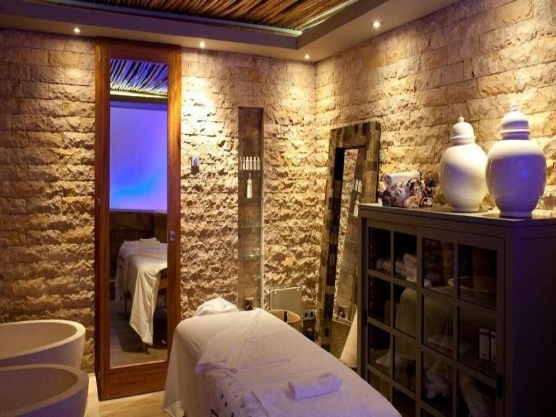 The Giri Residence Hotel & Spa image