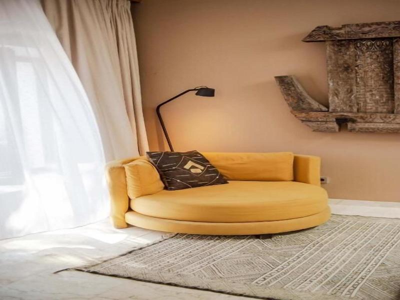 The Giri Residence Hotel & Spa image
