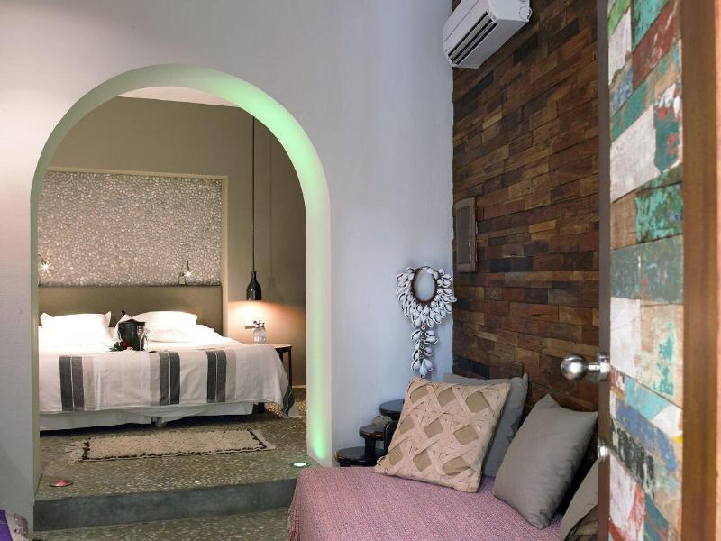 The Giri Residence Hotel & Spa image