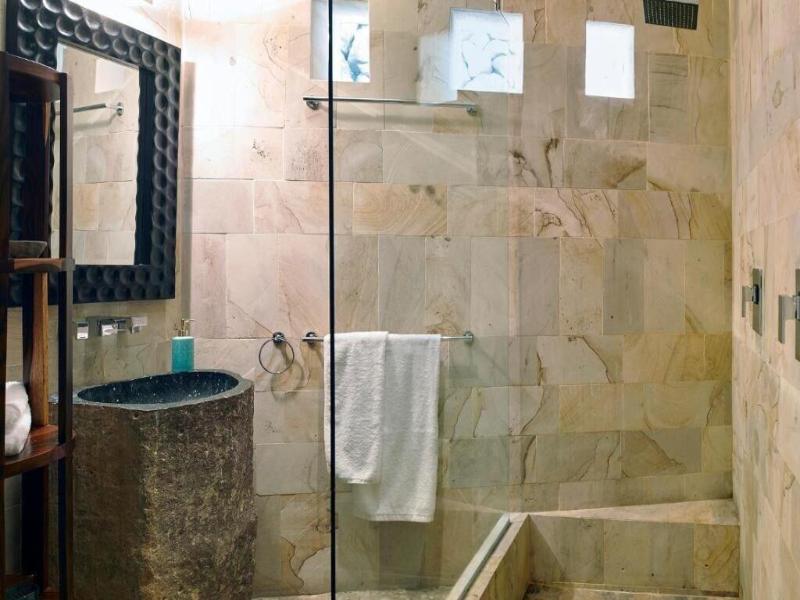 The Giri Residence Hotel & Spa image