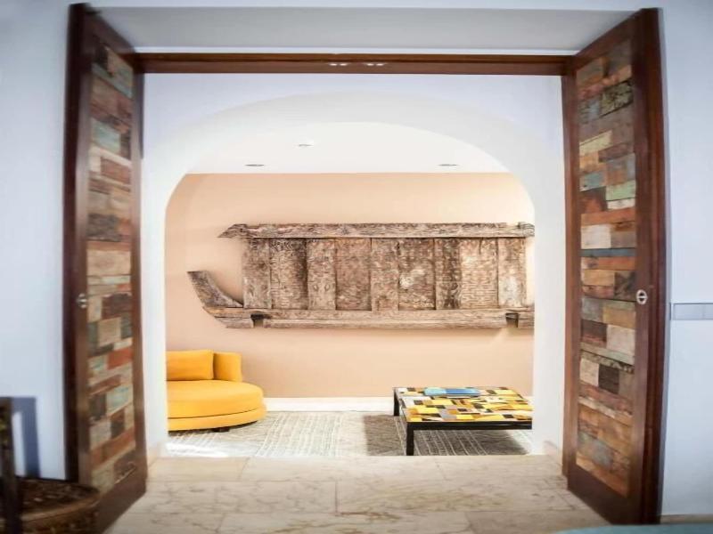 The Giri Residence Hotel & Spa image
