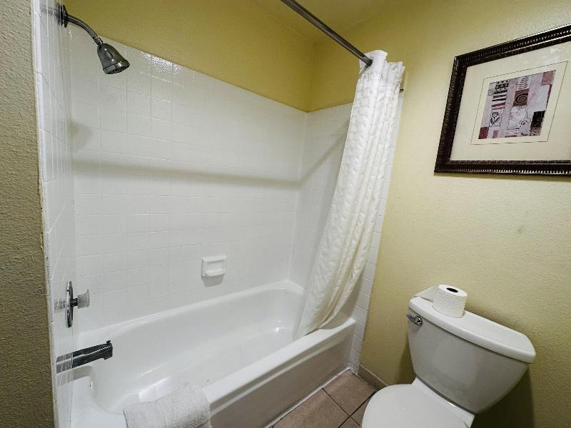 Casa Blanca Express & Suites Cypress Buena Park  image