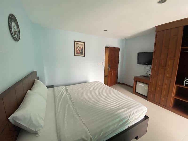 Cocoon Deva Hotel image
