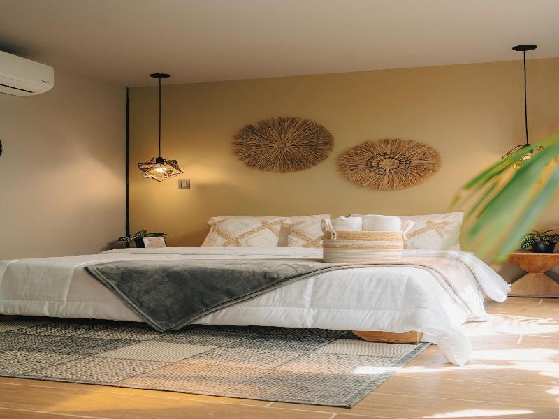 Muuk Boutique Hotel Campestre image