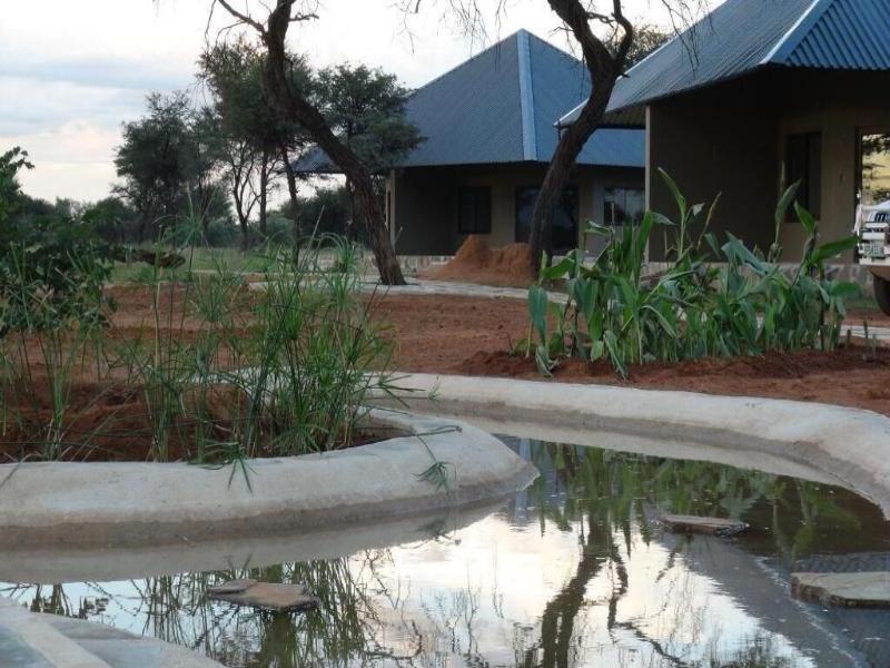 Africa Awaits Lodge