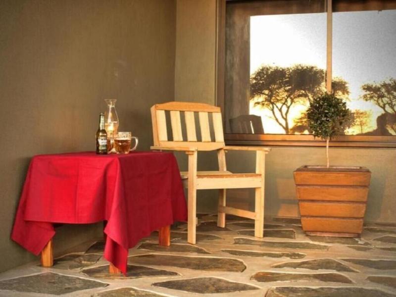 Africa Awaits Lodge