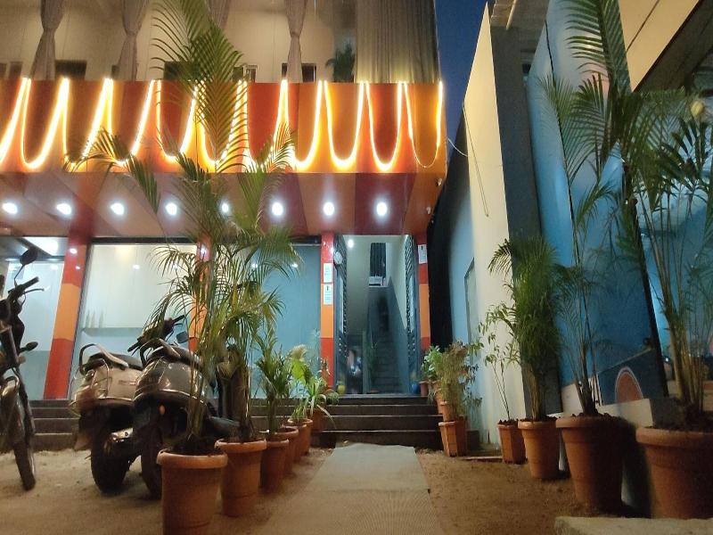 Hotel Amulya Regency image