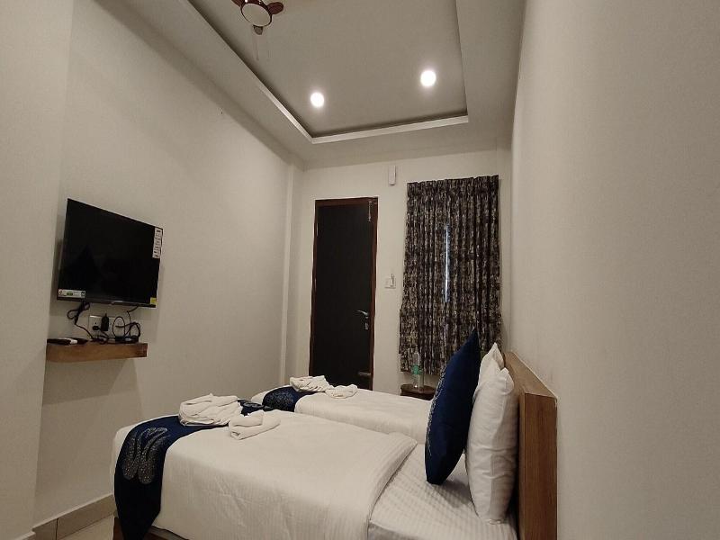Hotel Amulya Regency image