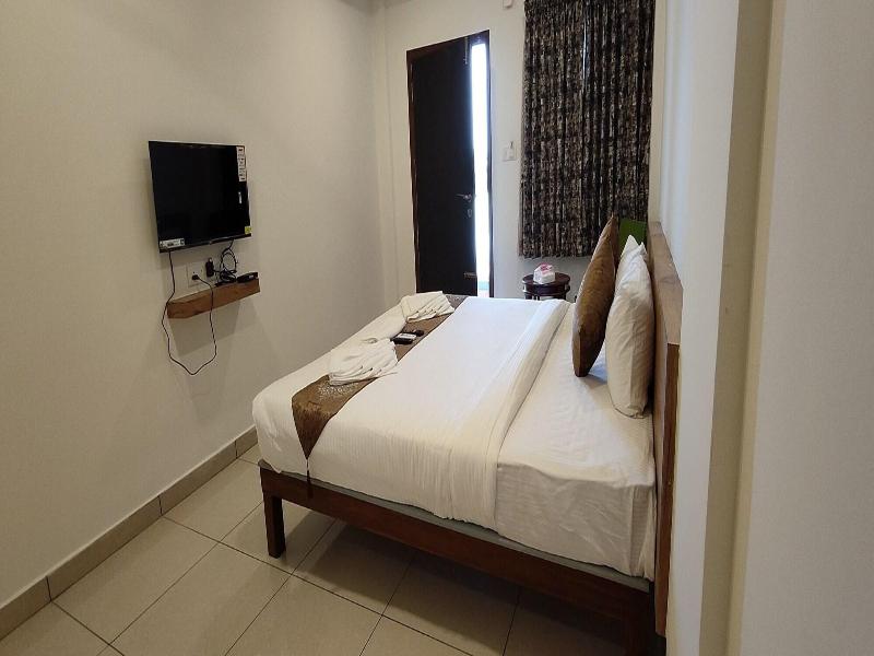 Hotel Amulya Regency image