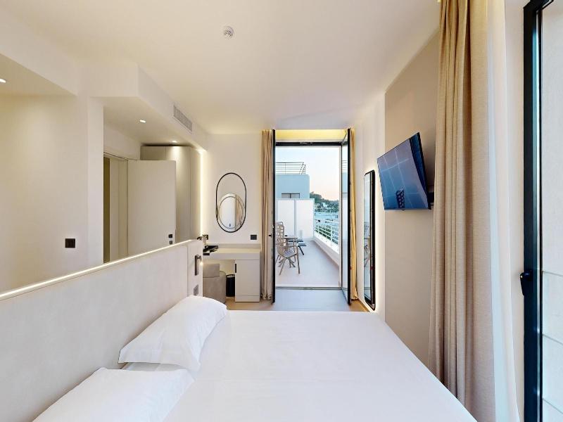 Primo Ostuni Hotel image