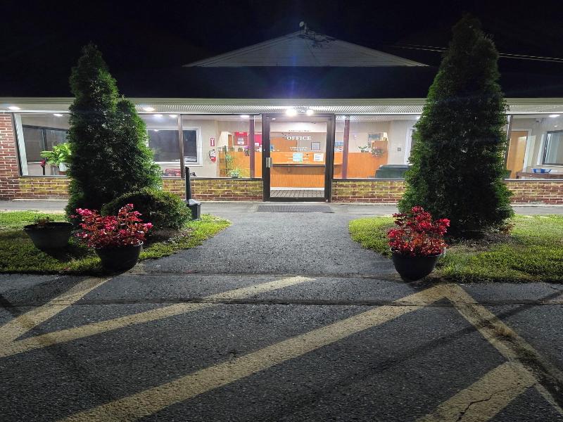 Nashoba Valley Inn & Suites image