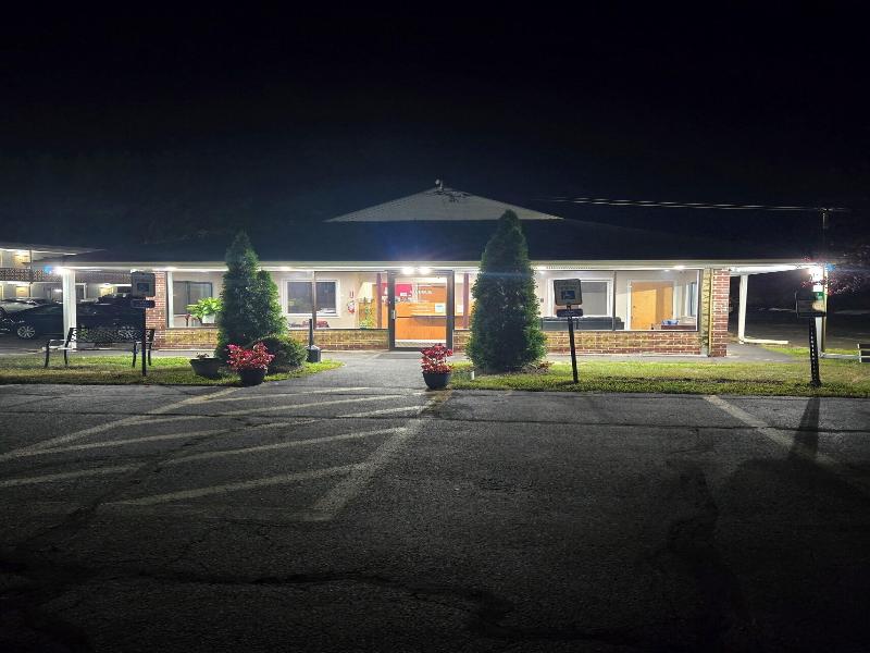 Nashoba Valley Inn & Suites image