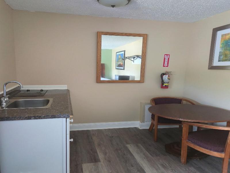 Nashoba Valley Inn & Suites image
