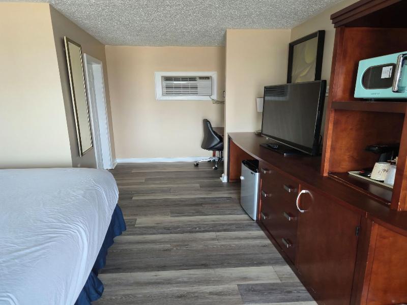 Nashoba Valley Inn & Suites image