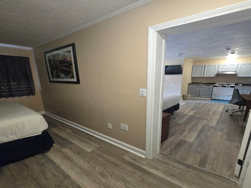 Nashoba Valley Inn & Suites image