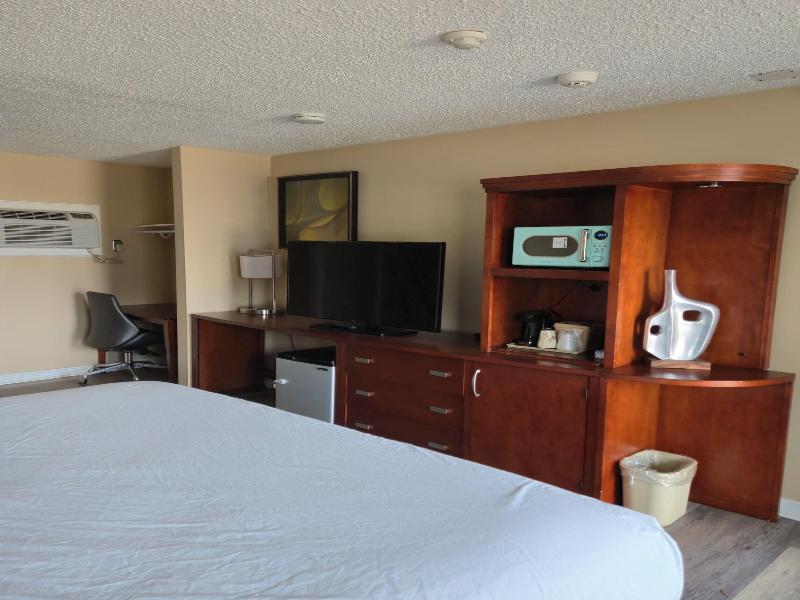 Nashoba Valley Inn & Suites image
