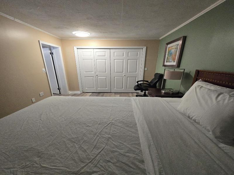 Nashoba Valley Inn & Suites image