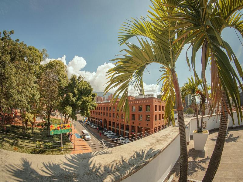 Tik By Bernalo Hotels — photo 28