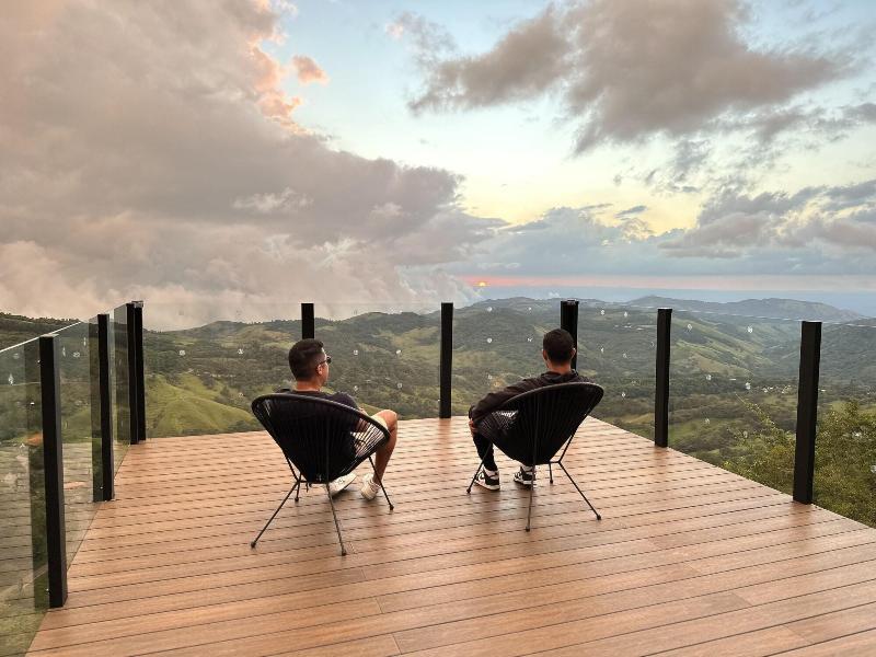 Amalãº Luxury View Cabins image