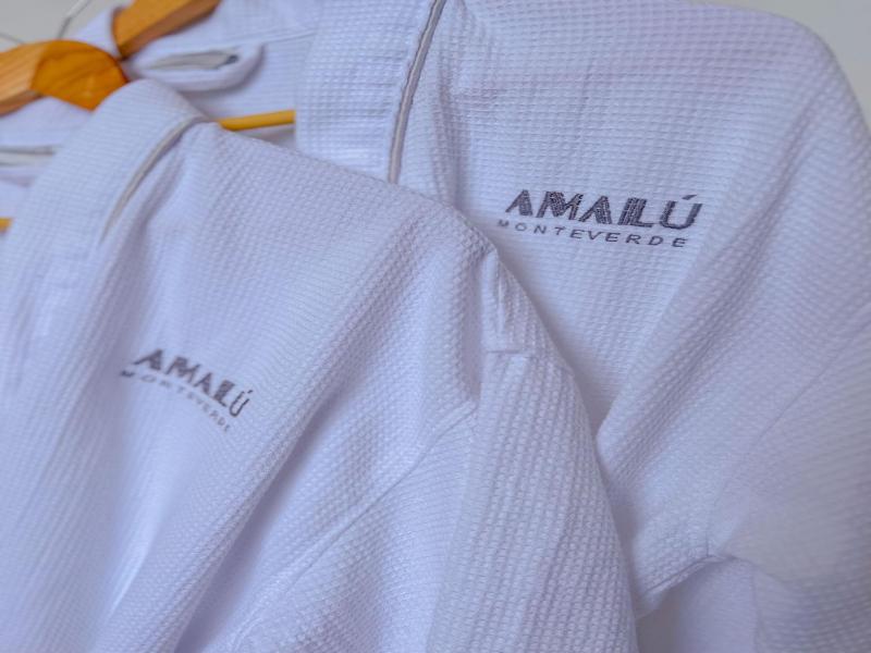 Amalãº Luxury View Cabins image