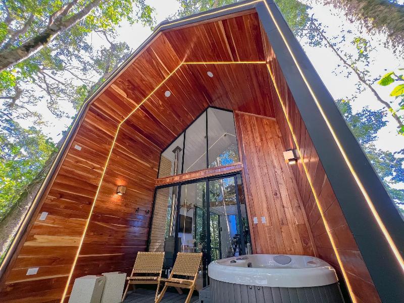 Amalãº Luxury View Cabins image