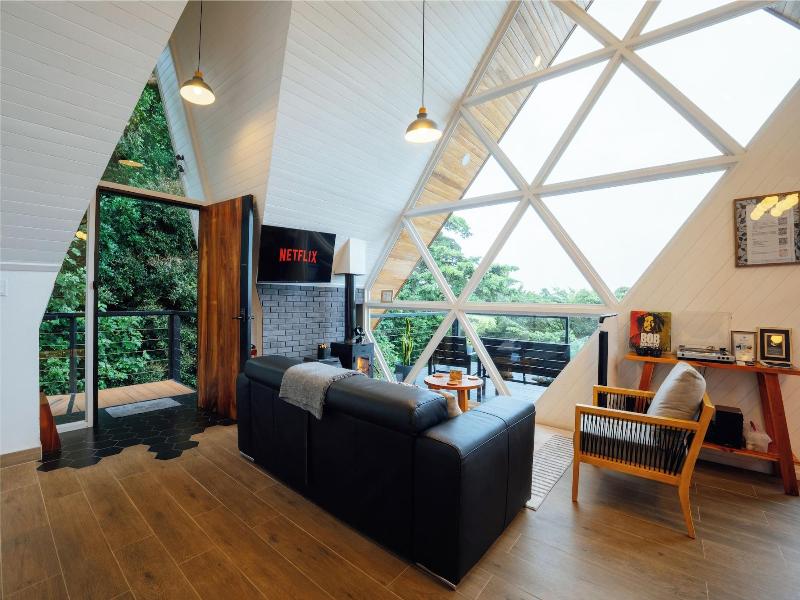 Amalãº Luxury View Cabins image