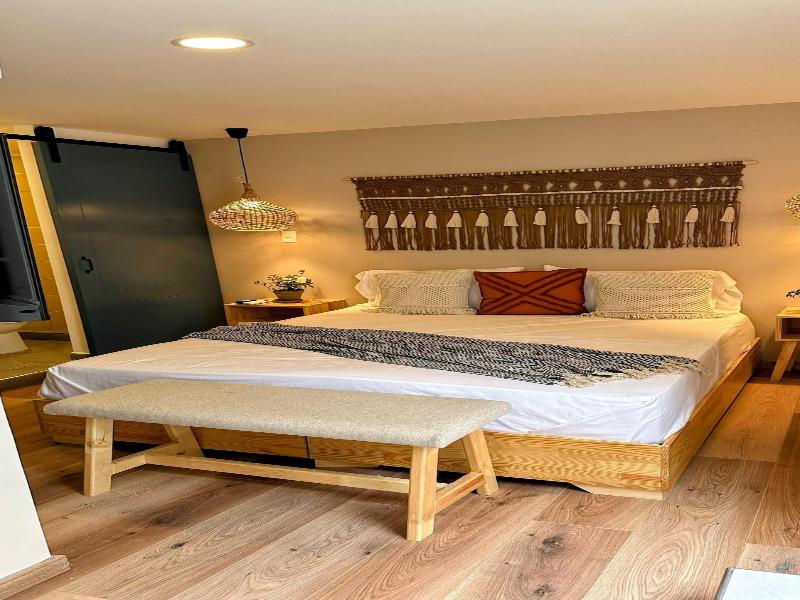 Luum Boutique Hotel image