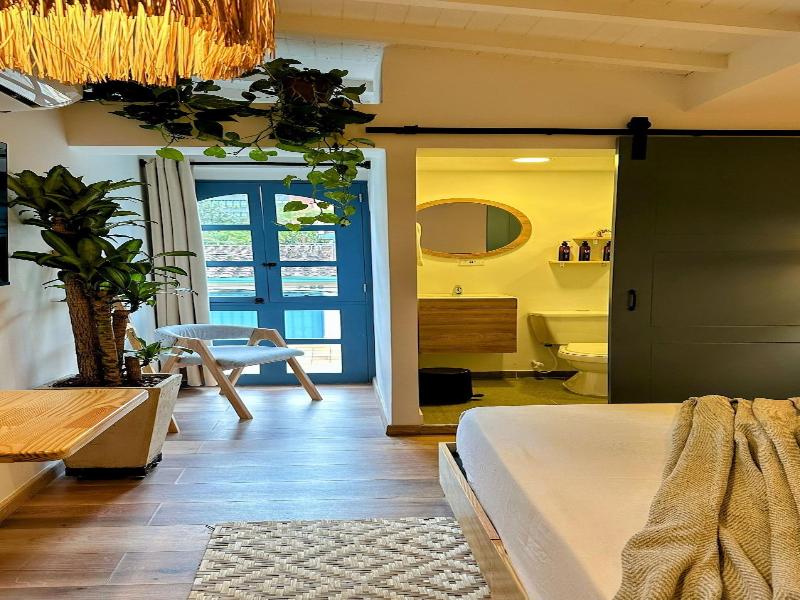 Luum Boutique Hotel image