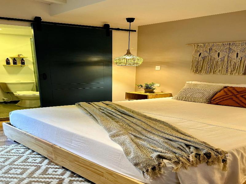 Luum Boutique Hotel image