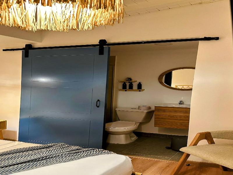 Luum Boutique Hotel image