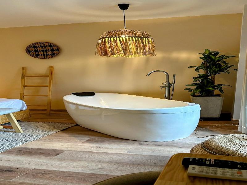 Luum Boutique Hotel image