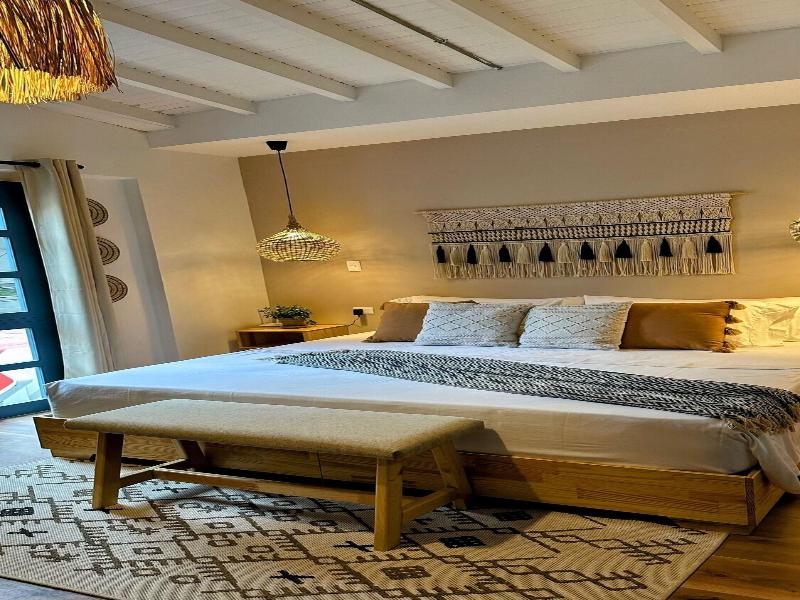 Luum Boutique Hotel image
