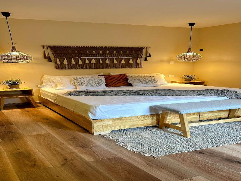Luum Boutique Hotel image