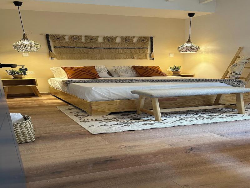 Luum Boutique Hotel image